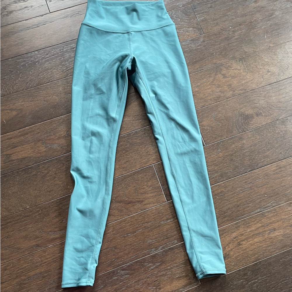 ALO Airlift Legging